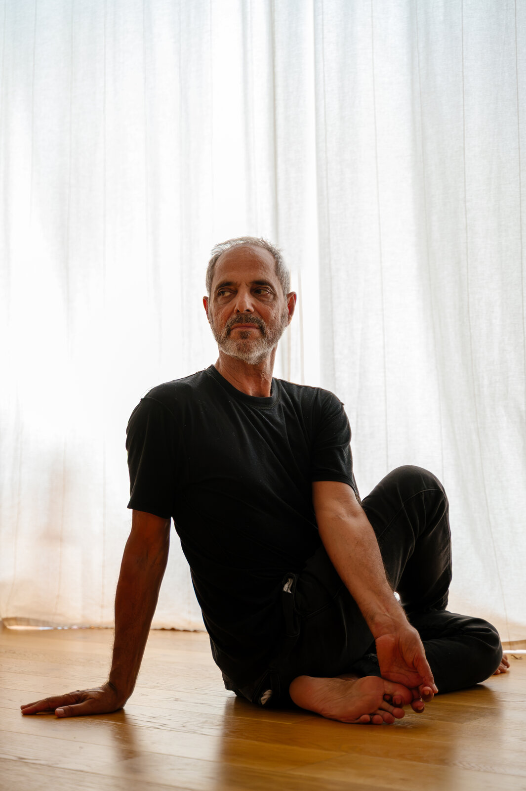 Maurizio Sestieri pratica yoga